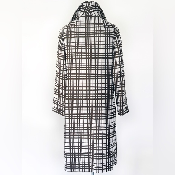 VINTAGE SAKS FIFTH AVENUE BROWN AND WHITE PLAID KNIT JACKET WITH GOLD BUTTONS L - Picture 3 of 4